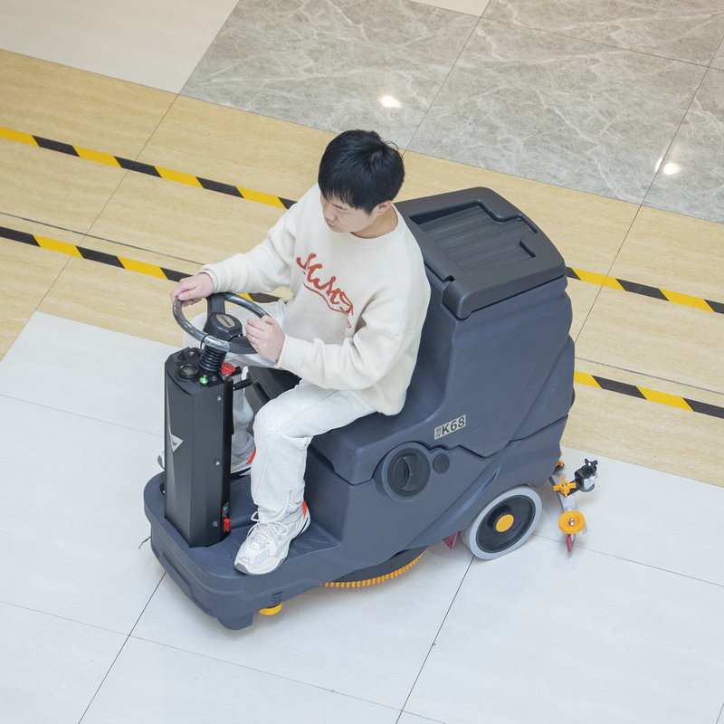 เครื่องขัดพื้นแบบนั่งขับสำหรับ - Ride On Floor Scrubber 20 Inch บทวิจารณ์และราคา